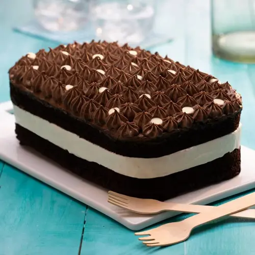 Giant Ice Cream Sandwich Cake