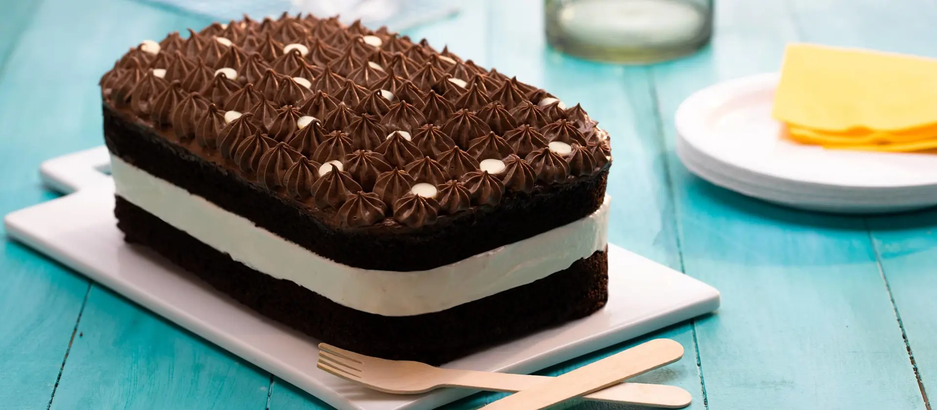 Giant Ice Cream Sandwich Cake